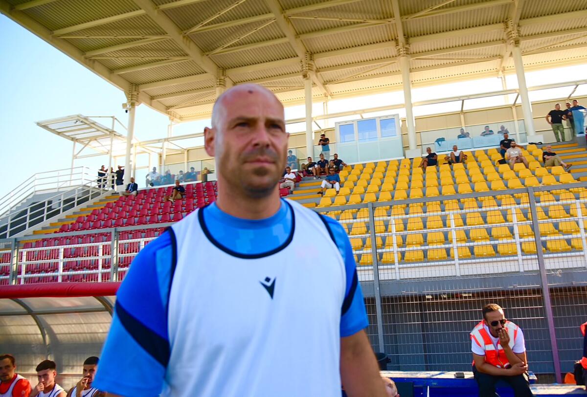 Taranto-Racale 2-1, Tiozzo: «Vittoria di sacrificio fortemente voluta dai miei ragazzi» Taranto-Racale 2-1, Tiozzo: «Vittoria di sacrificio fortemente voluta dai miei ragazzi»