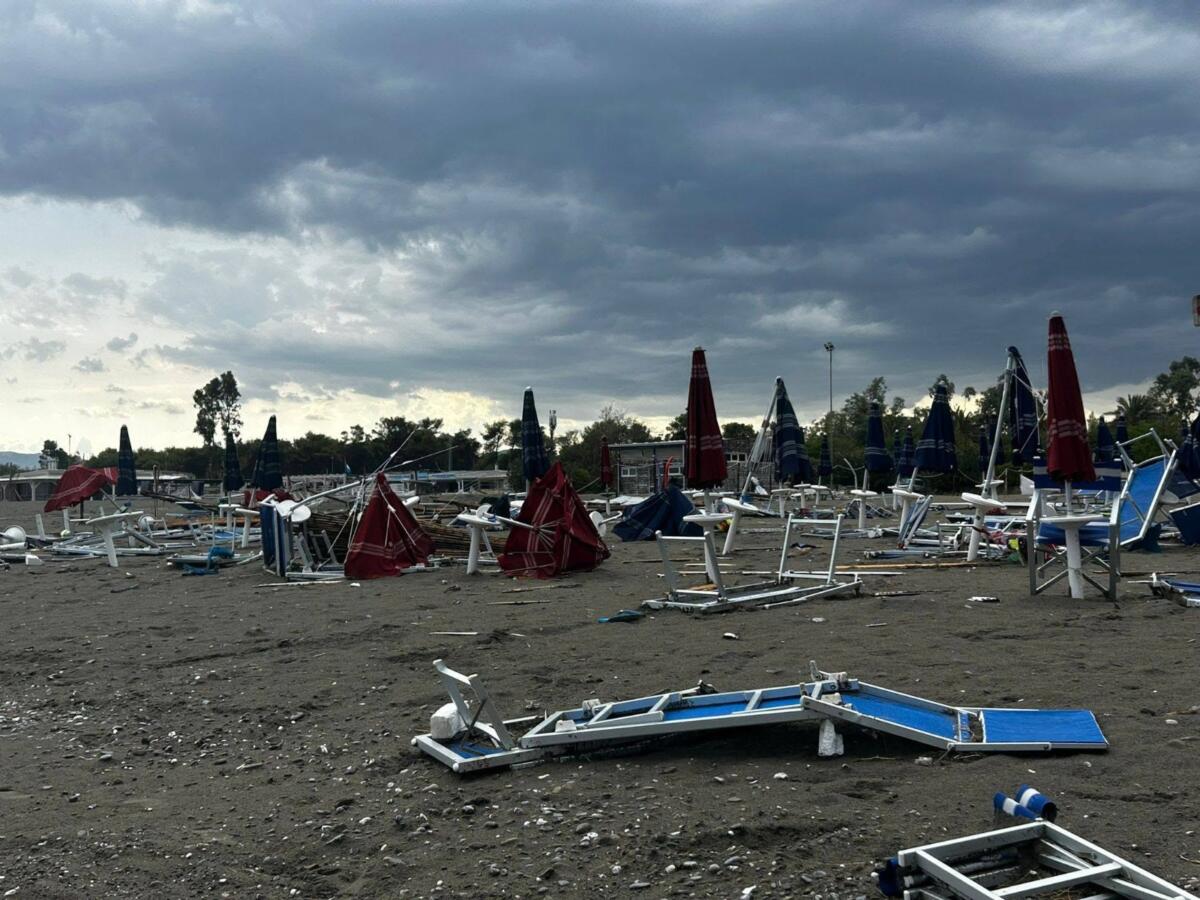 Tromba d’aria a Policoro e nubifragio nel Metapontino, stimati danni per oltre 5 milioni di euro Tromba d’aria a Policoro e nubifragio nel Metapontino, stimati danni per oltre 5 milioni di euro