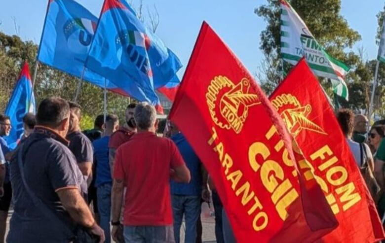 protesta operai ilva