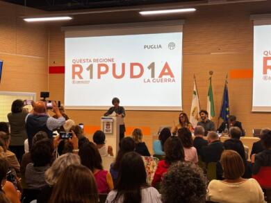 La Puglia ripudia la guerra, la Regione aderisce alla campagna di Emergency: «Senza pace non esistono diritti»