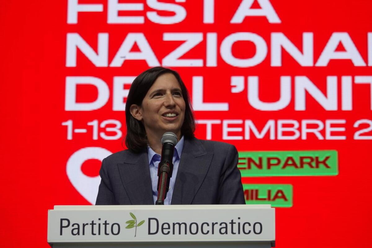 La sfida di Schlein: «Primarie e poi voto». La segretaria dem apre ad alleanze con Onorato e Renzi La sfida di Schlein: «Primarie e poi voto». La segretaria dem apre ad alleanze con Onorato e Renzi