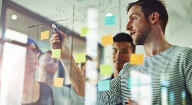 Tra i banchi e in azienda con stipendio e diploma: in Puglia parte il progetto pilota “Scuola per il lavoro”