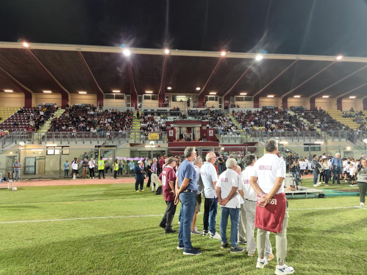 Livorno e Bari ricordano Igor Protti nel giorno del suo compleanno: la cerimonia al “Picchi” Livorno e Bari ricordano Igor Protti nel giorno del suo compleanno: la cerimonia al “Picchi”
