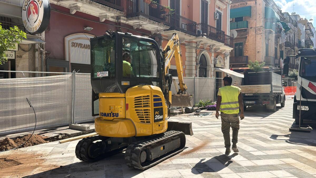 Bari, via Manzoni più verde: nel weekend apre l’isolato Nicolai-Dante