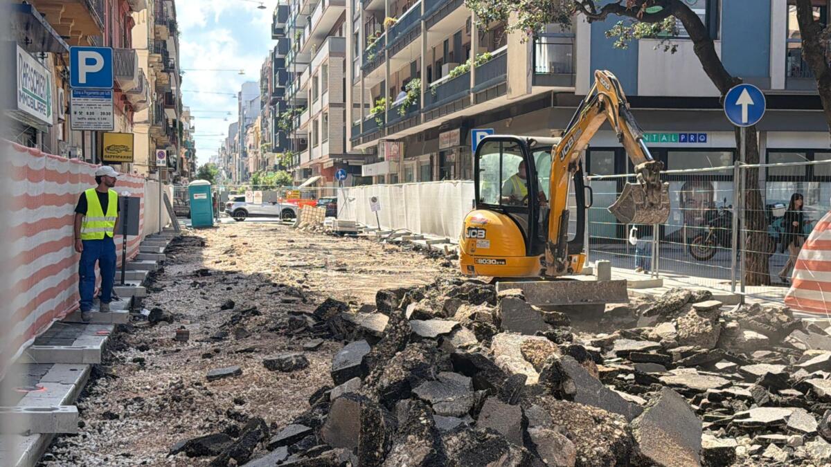 Bari, via Manzoni più verde: nel weekend apre l’isolato Nicolai-Dante