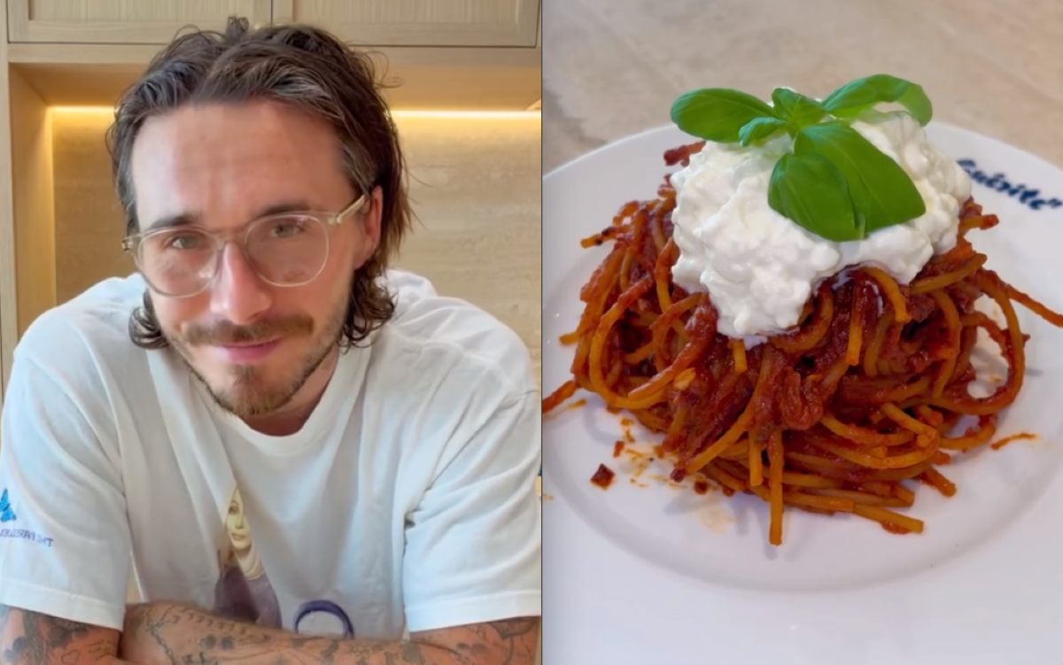 Brooklyn Beckham cucina gli spaghetti all’assassina tra critiche e applausi – VIDEO Brooklyn Beckham cucina gli spaghetti all’assassina tra critiche e applausi – VIDEO