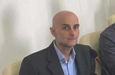 Salve, aggressione al consigliere comunale Martella: picchiato da due persone arrivate su un’auto scura