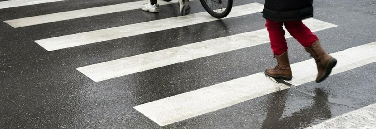 Nuovo codice della strada, nuove regole per la sicurezza e sanzioni per pedoni fino a 160 euro Nuovo codice della strada, nuove regole per la sicurezza e sanzioni per pedoni fino a 160 euro