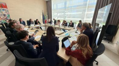 Sanità in Puglia, scontro in Consiglio regionale su Case e Ospedali di Comunità