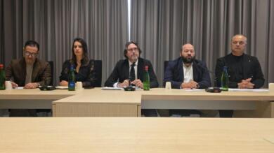 Fine vita, la proposta di legge dei gruppi di maggioranza in Puglia: «Tutelare la persona in ogni fase»