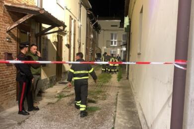 Duplice omicidio a Mirandola: coniugi decapitati in casa, fermato il figlio della donna
