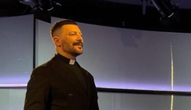 Violenza sessuale a Corato, don Vito Martinelli rilascia dichiarazioni spontanee: «Sono innocente»