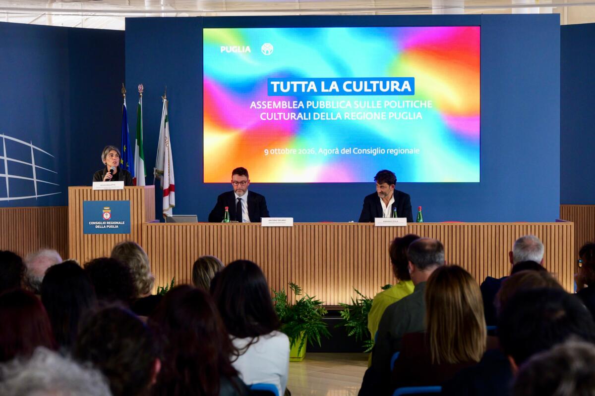 Puglia, svolta sulla cultura: 50 milioni di euro di nuovi bandi e due leggi entro l’anno Puglia, svolta sulla cultura: 50 milioni di euro di nuovi bandi e due leggi entro l’anno