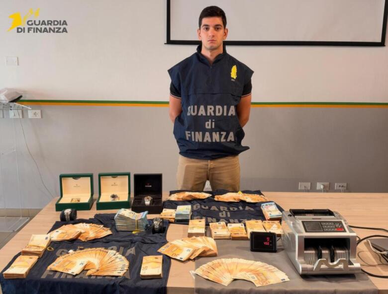 sequestro denaro guardia di finanza