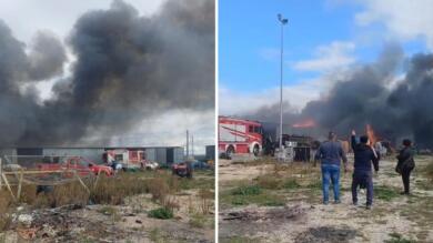Torremaggiore, a fuoco box in lamiera adibiti a rimessa di auto e mezzi agricoli: due intossicati