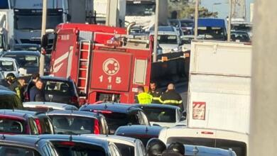 Bari, scontro tra un’auto e una moto sulla strada statale 16: grave il centauro, traffico in tilt