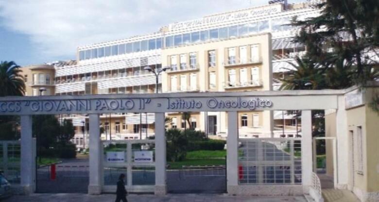 ingresso istituto tumori bari