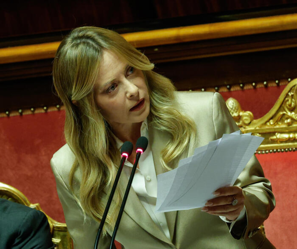 Meloni al Senato in vista del Consiglio Ue: «Sull’Ucraina la posizione del governo non cambia» Meloni al Senato in vista del Consiglio Ue: «Sull’Ucraina la posizione del governo non cambia»