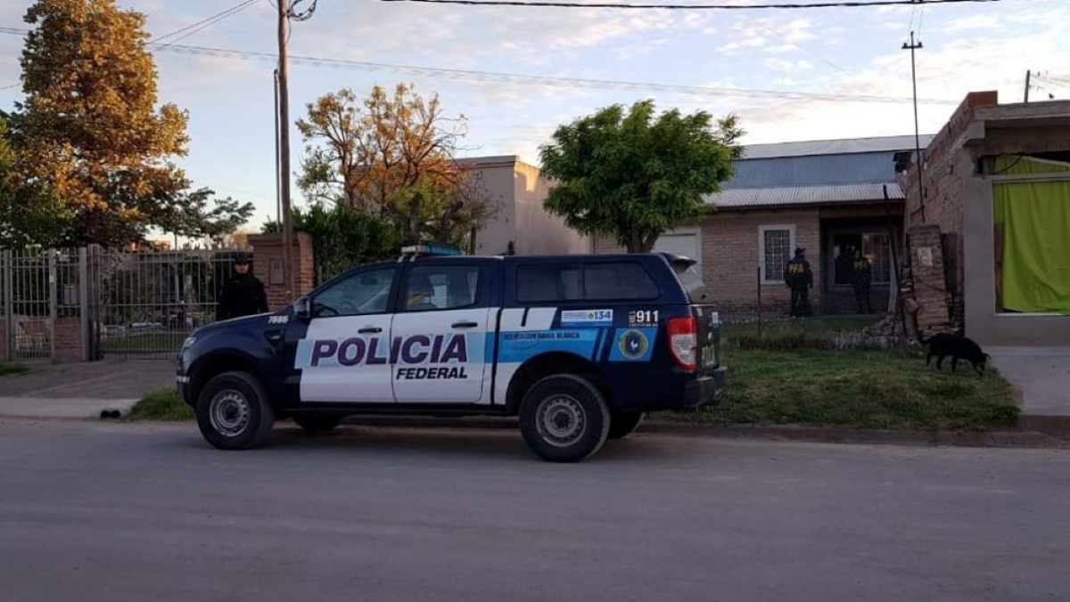 Argentina, bimba di 10 anni incinta di sei mesi: arrestato il patrigno per abusi Argentina, bimba di 10 anni incinta di sei mesi: arrestato il patrigno per abusi