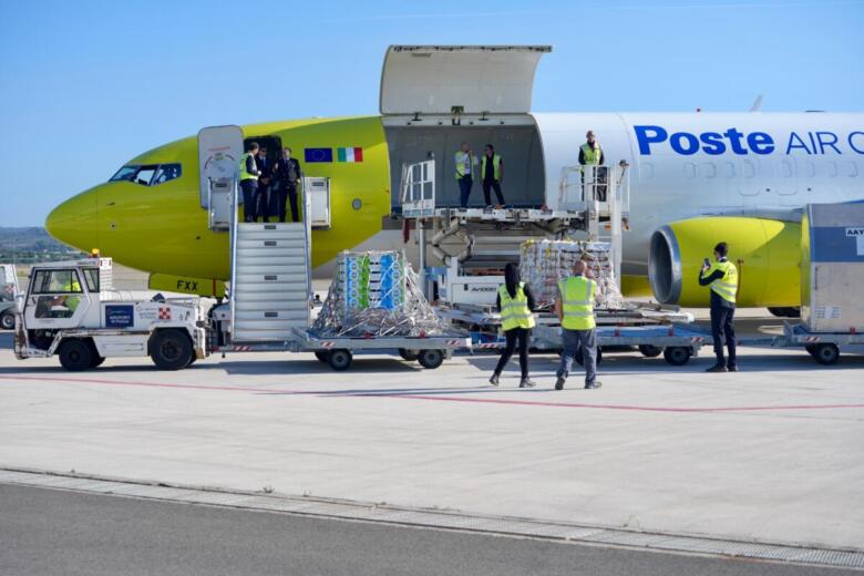 volo cargo grottaglie