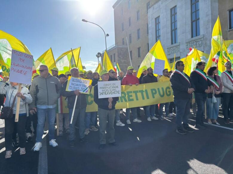 protesta olivicoltori bari