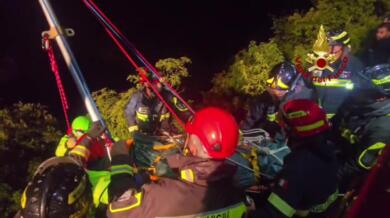 Tragedia a Viggianello, precipita in un burrone profondo 80 metri: muore un uomo di 71 anni – VIDEO