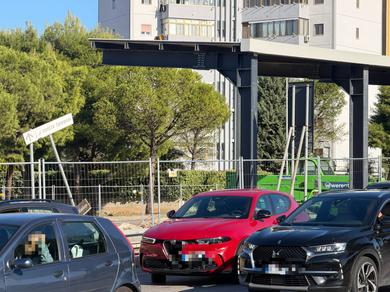Mobilità elettrica a Bari: in arrivo oltre 150 stalli di ricarica per bus e Brt